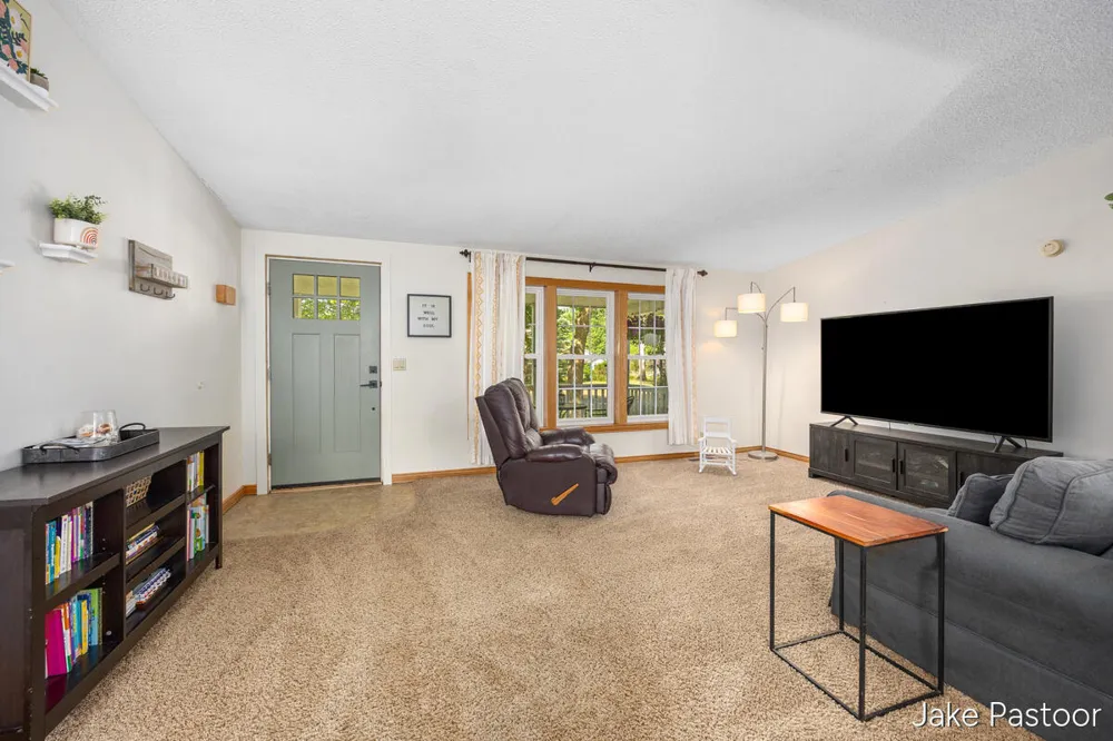 9951 10 Mile Road NE Oakfield Township, MI 49341