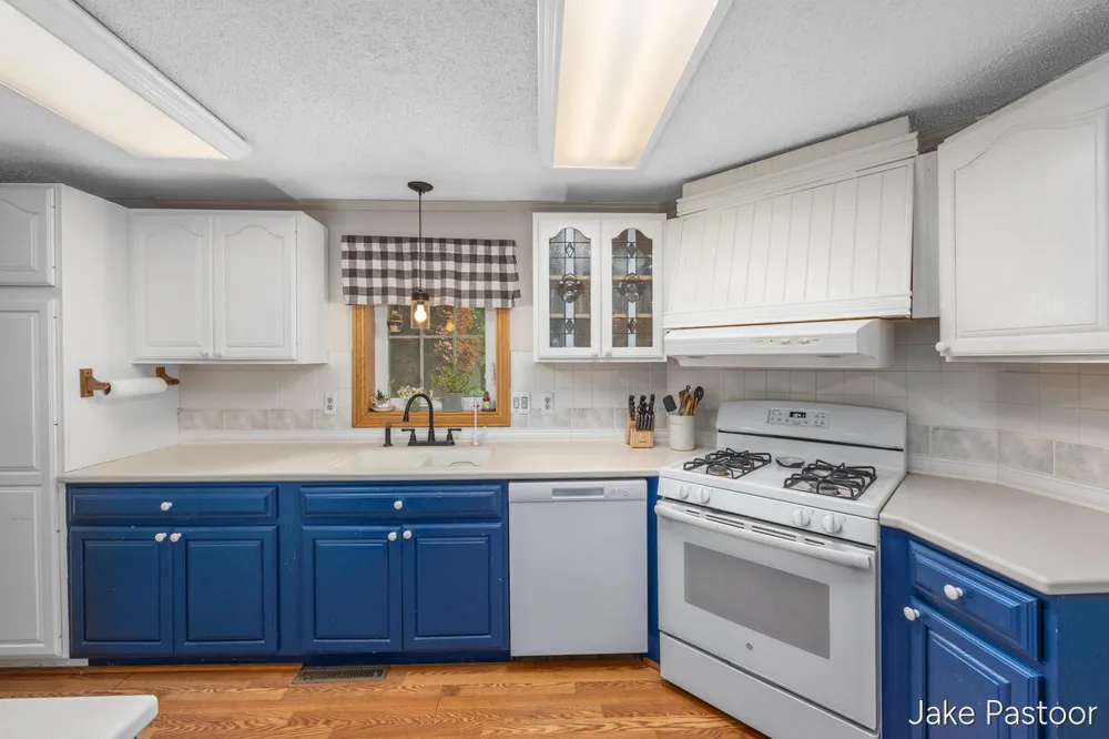 9951 10 Mile Road NE Oakfield Township, MI 49341