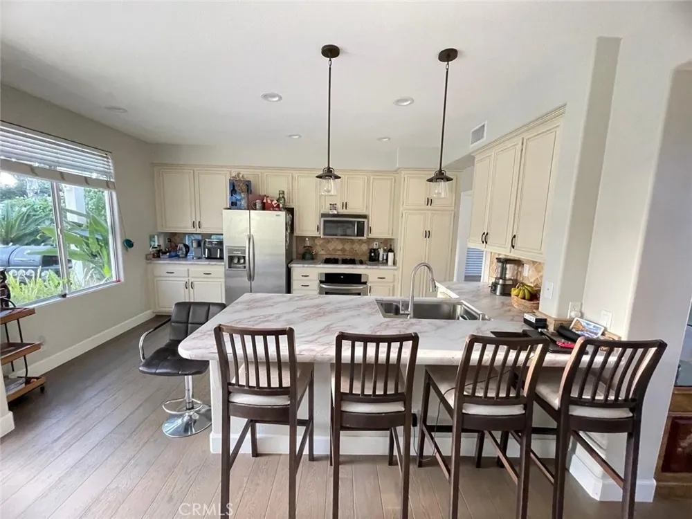 3955 Sunsetridge Road Moorpark, CA 93021