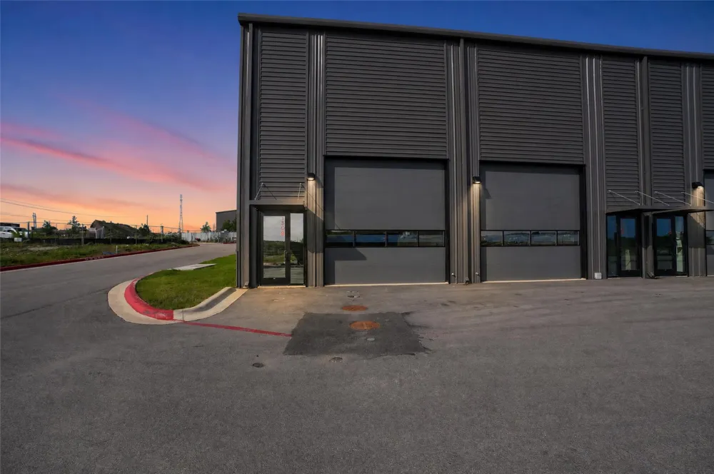 8001 Circuit of the Americas Boulevard #1508 Del Valle, TX 78617