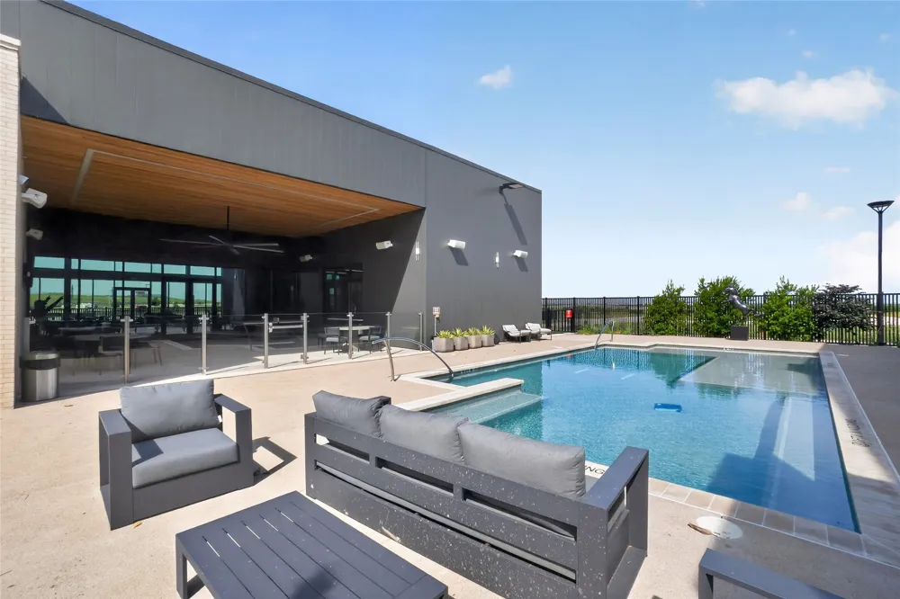 8001 Circuit of the Americas Boulevard #1508 Del Valle, TX 78617