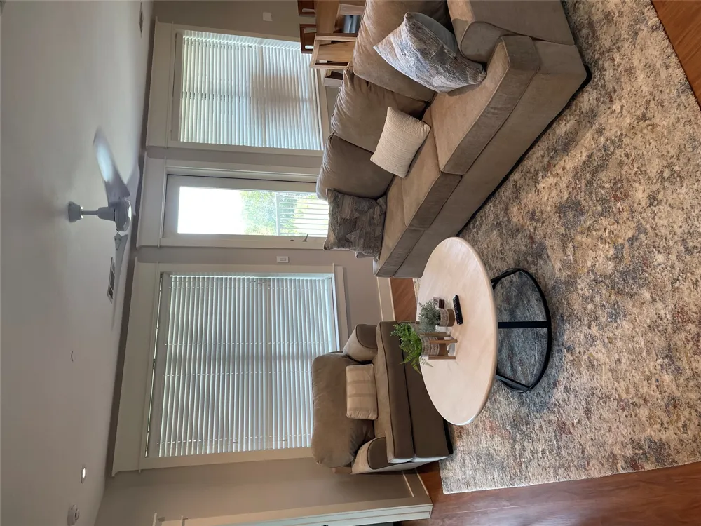 17700 Edgewood Way #202 Jonestown, TX 78645