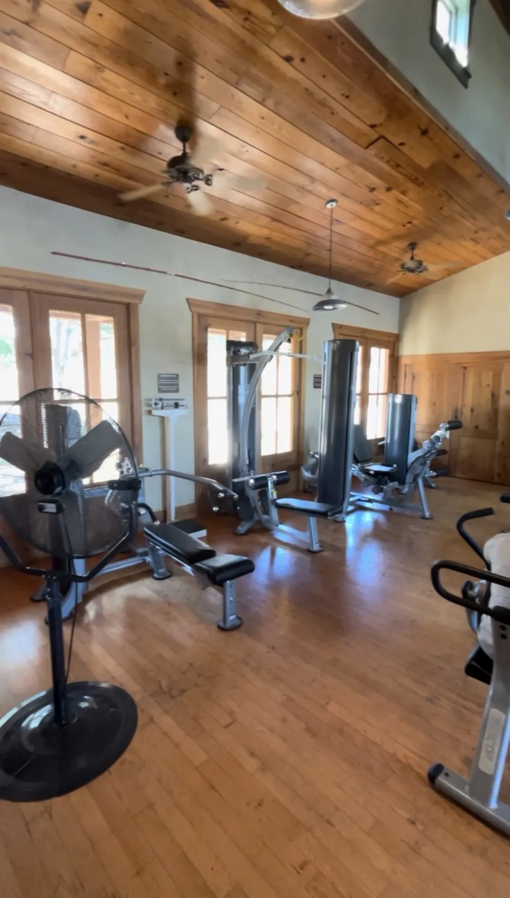17700 Edgewood Way #202 Jonestown, TX 78645