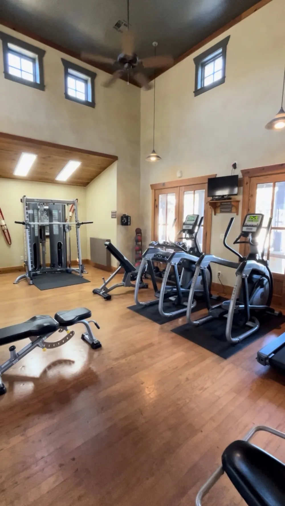 17700 Edgewood Way #202 Jonestown, TX 78645