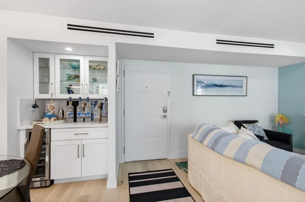 1236 Hillsboro Mile #406 Hillsboro Beach, FL 33062
