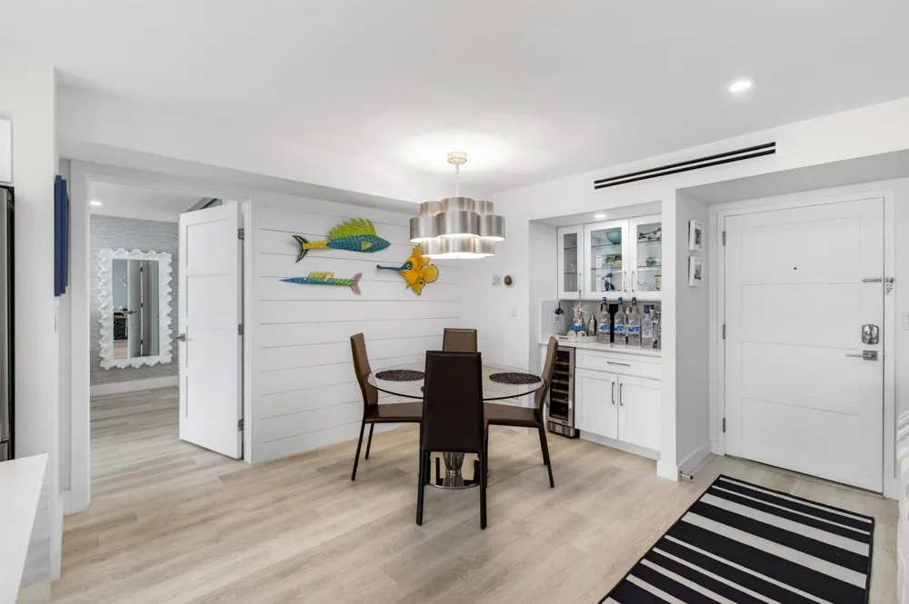 1236 Hillsboro Mile #406 Hillsboro Beach, FL 33062
