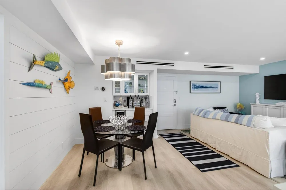 1236 Hillsboro Mile #406 Hillsboro Beach, FL 33062