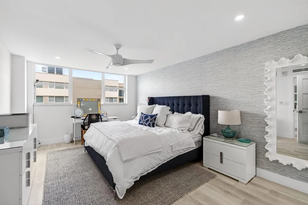 1236 Hillsboro Mile #406 Hillsboro Beach, FL 33062