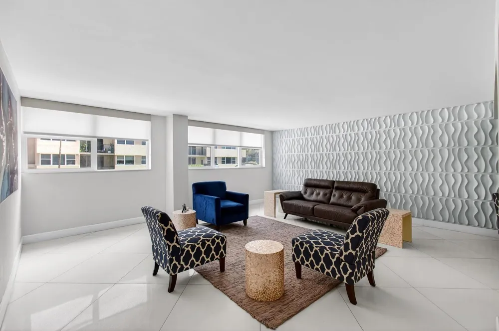 1236 Hillsboro Mile #406 Hillsboro Beach, FL 33062