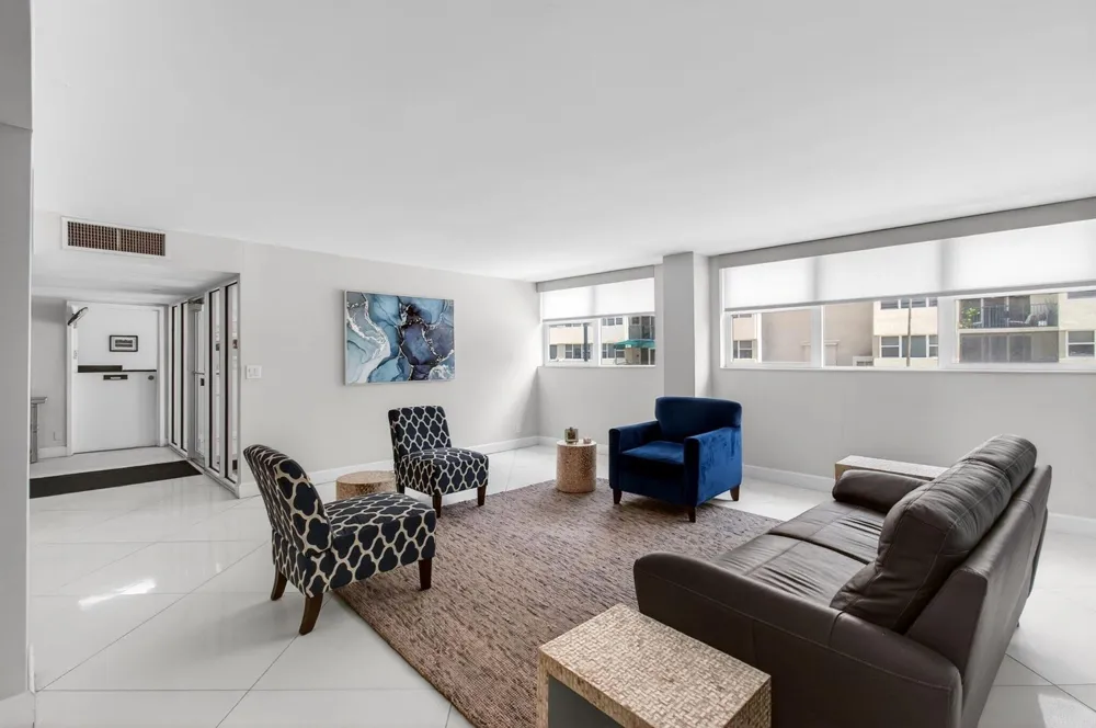 1236 Hillsboro Mile #406 Hillsboro Beach, FL 33062