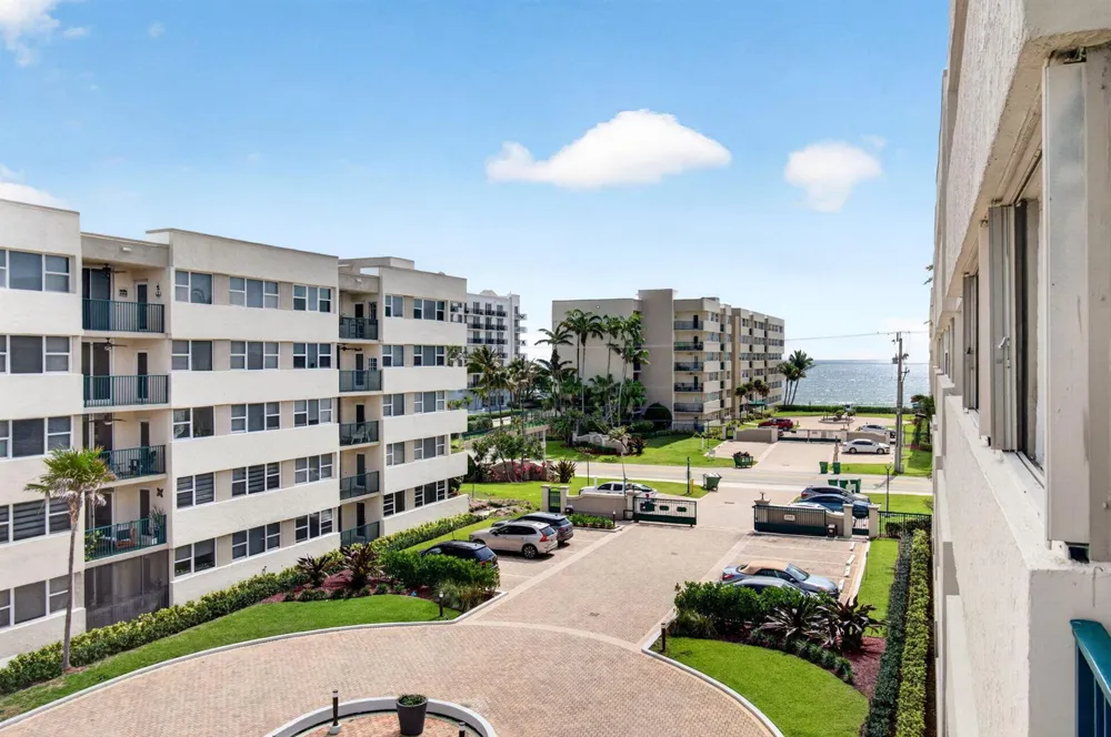 1236 Hillsboro Mile #406 Hillsboro Beach, FL 33062
