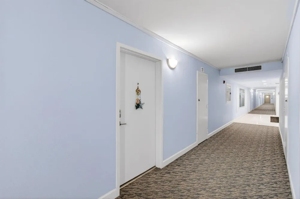 1236 Hillsboro Mile #406 Hillsboro Beach, FL 33062