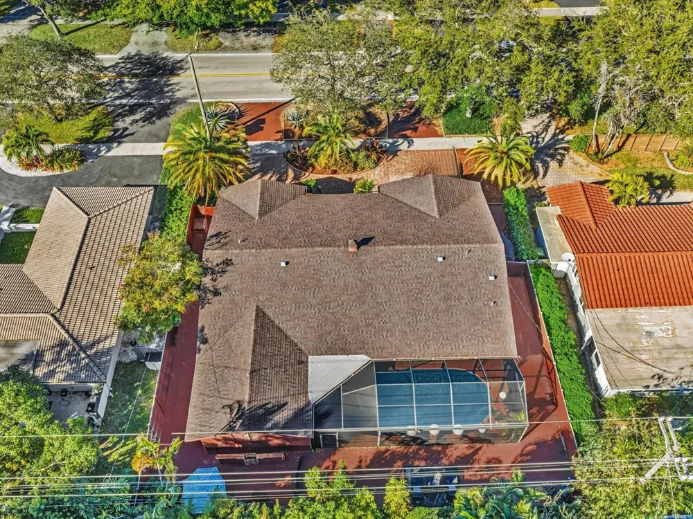 2116 NE 62nd Street Fort Lauderdale, FL 33308