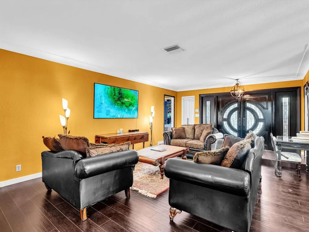 2116 NE 62nd Street Fort Lauderdale, FL 33308