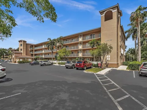 12511 Imperial Isle Drive #402
