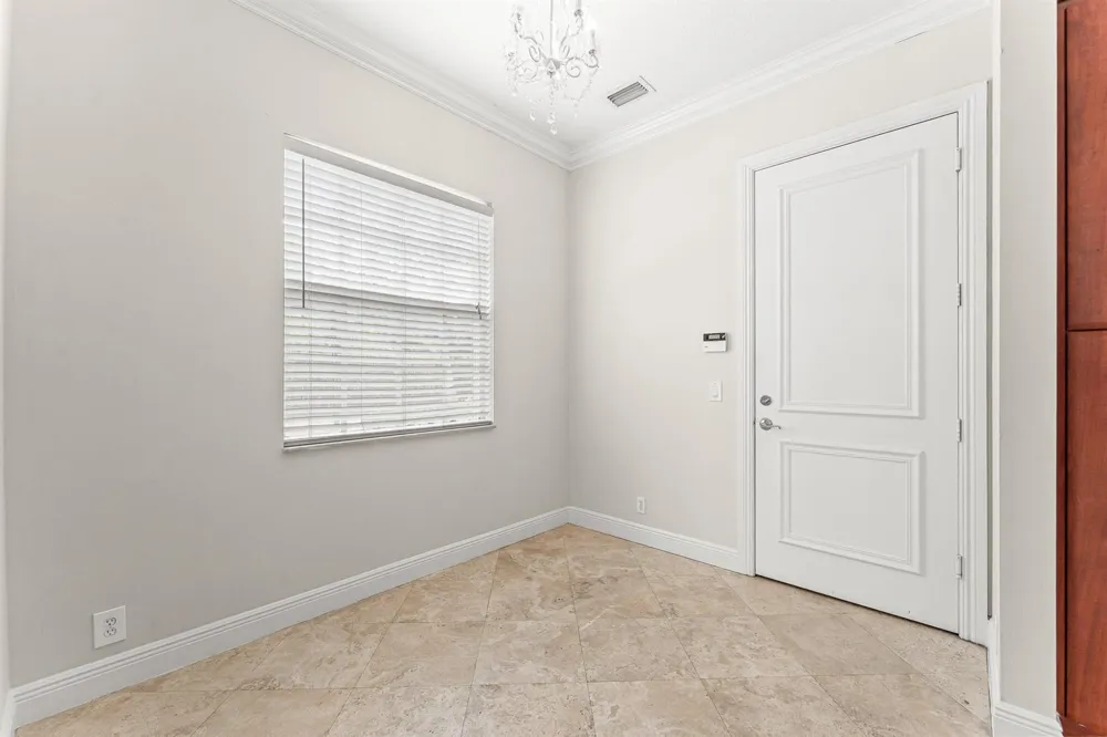 210 NE 69th Circle Boca Raton, FL 33487