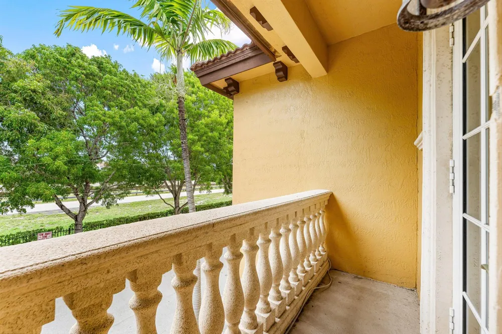 210 NE 69th Circle Boca Raton, FL 33487