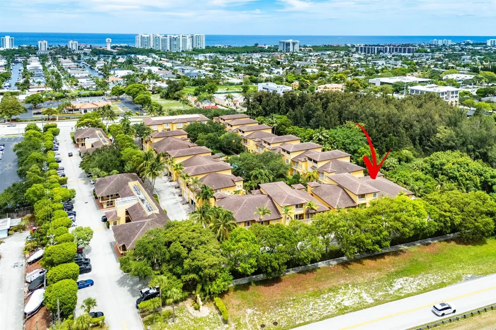 210 NE 69th Circle Boca Raton, FL 33487