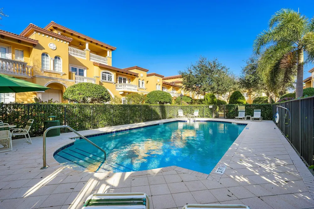 210 NE 69th Circle Boca Raton, FL 33487