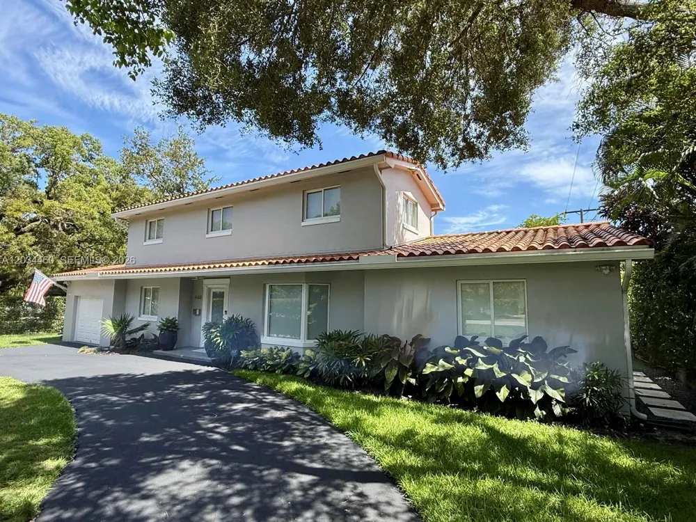 400 Miller Rd Coral Gables, FL 33146