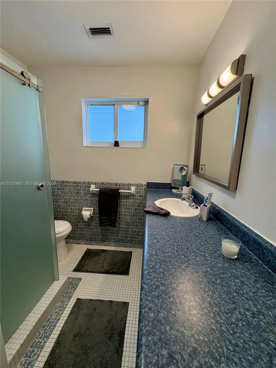 400 Miller Rd Coral Gables, FL 33146