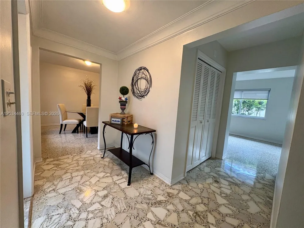 400 Miller Rd Coral Gables, FL 33146