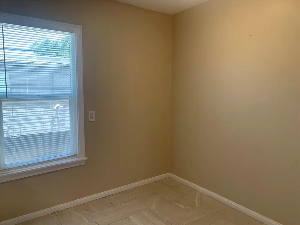 307 Avondale Street #2.5 Houston, TX 77006