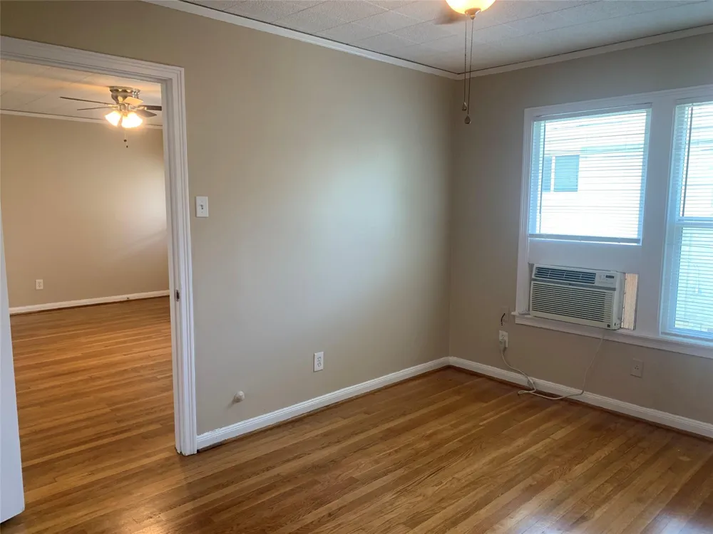 307 Avondale Street #2.5 Houston, TX 77006
