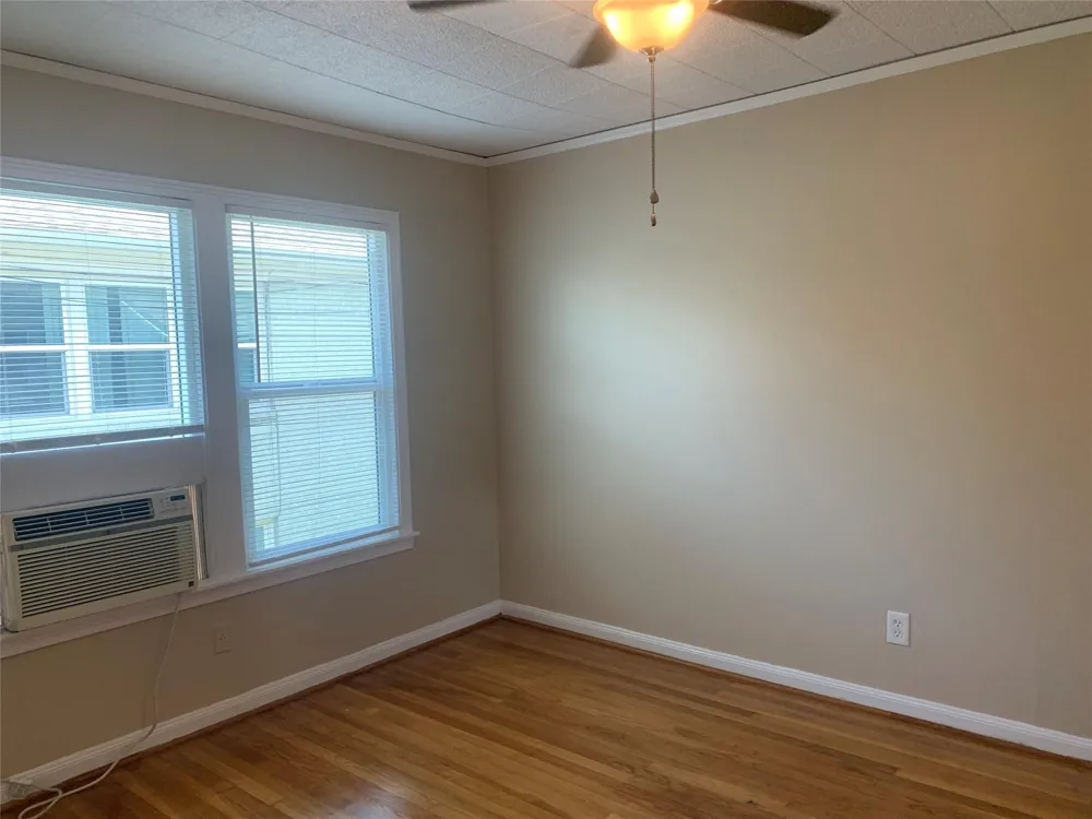 307 Avondale Street #2.5 Houston, TX 77006