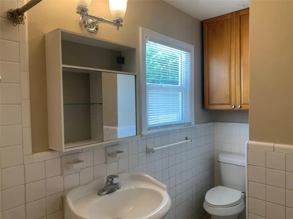 307 Avondale Street #2.5 Houston, TX 77006