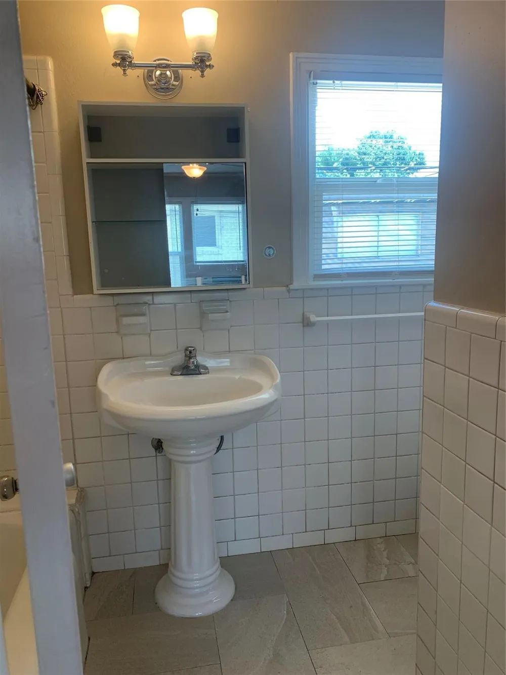 307 Avondale Street #2.5 Houston, TX 77006