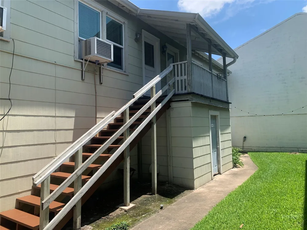 307 Avondale Street #2.5 Houston, TX 77006