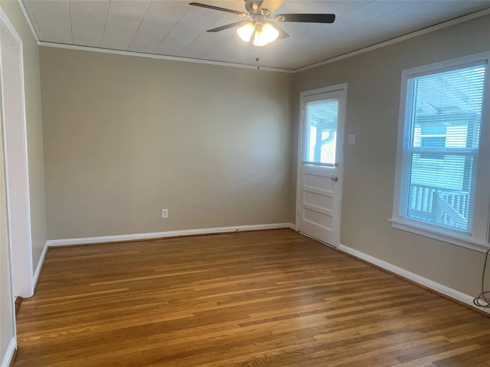 307 Avondale Street #2.5 Houston, TX 77006