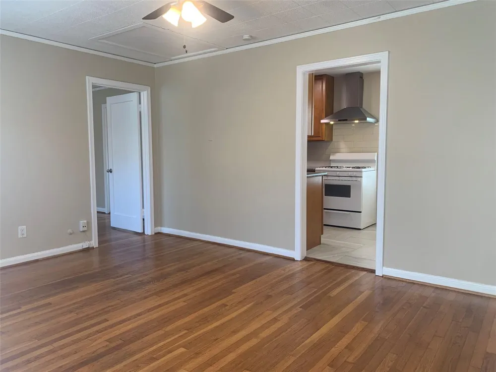 307 Avondale Street #2.5 Houston, TX 77006