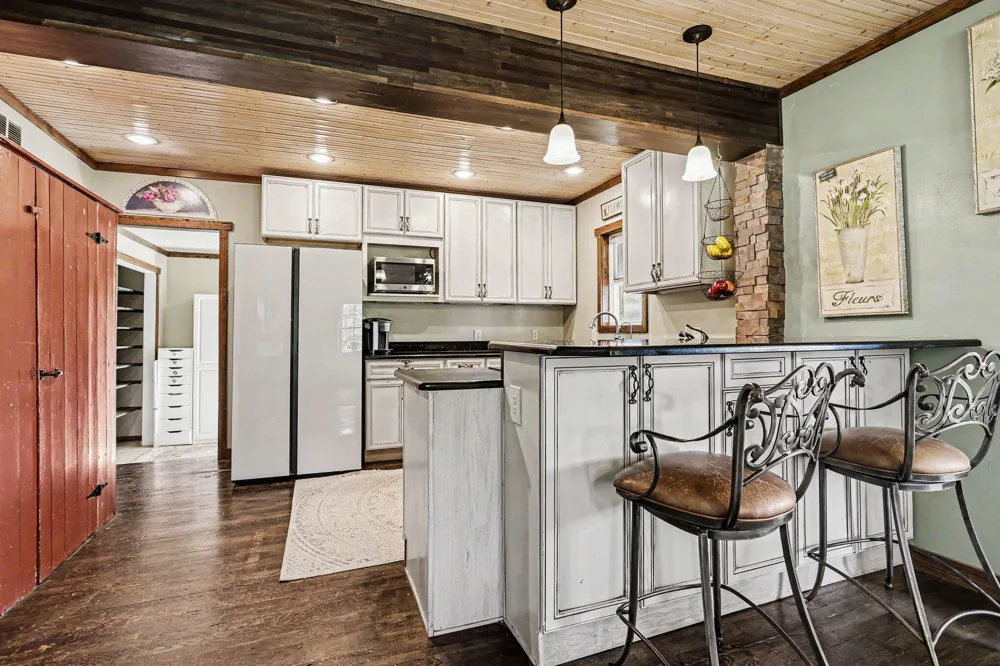 2175 E Hinchman Road Oronoko Charter Township, MI 49103