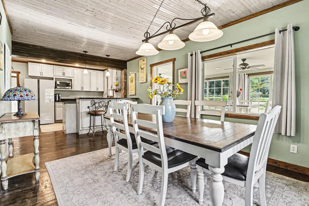 2175 E Hinchman Road Oronoko Charter Township, MI 49103