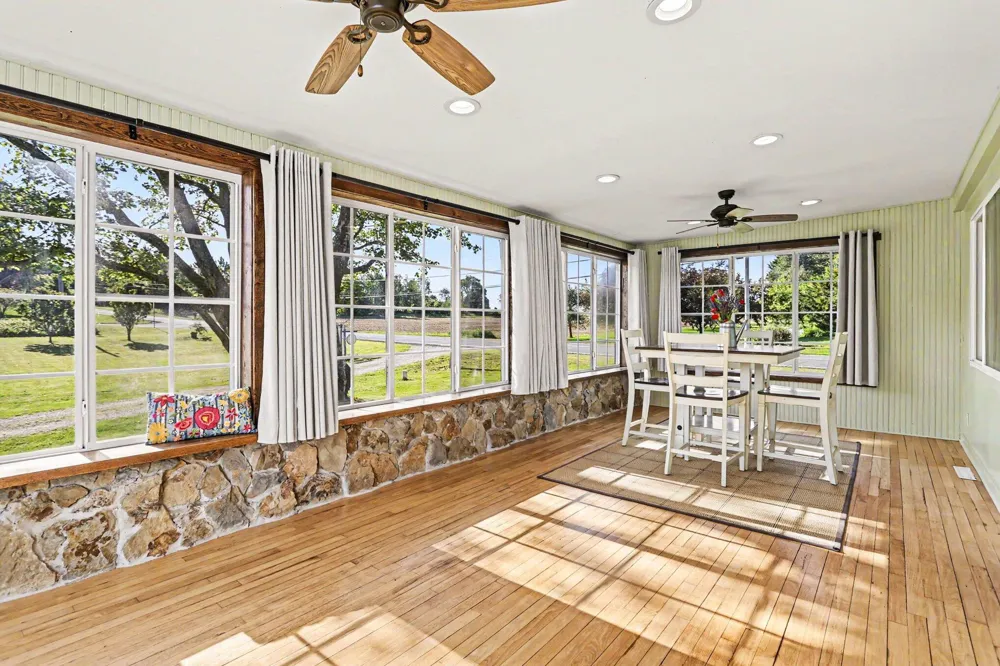 2175 E Hinchman Road Oronoko Charter Township, MI 49103