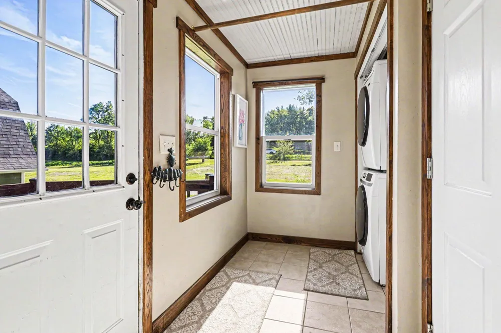 2175 E Hinchman Road Oronoko Charter Township, MI 49103