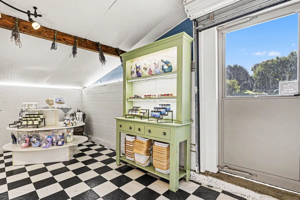 2175 E Hinchman Road Oronoko Charter Township, MI 49103