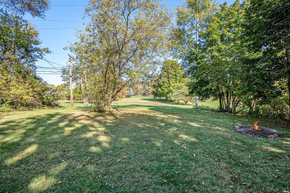 1005 E Front Street Buchanan City, MI 49107