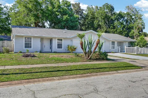 1133 Squirrel Nest Lane