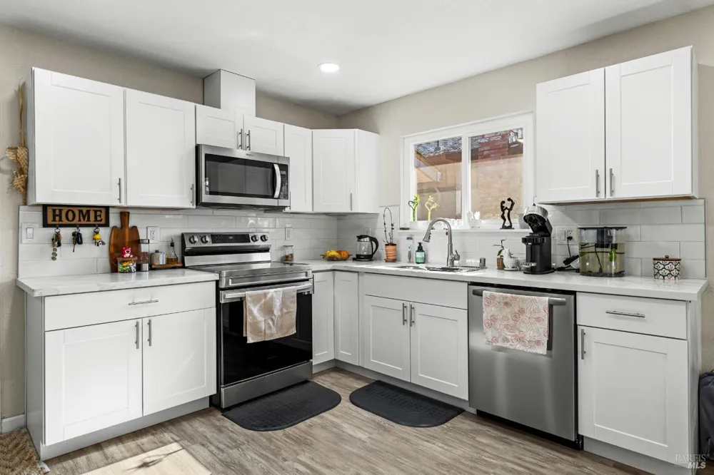 312 Folsom Drive Vacaville, CA 95687