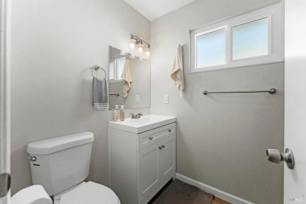 312 Folsom Drive Vacaville, CA 95687