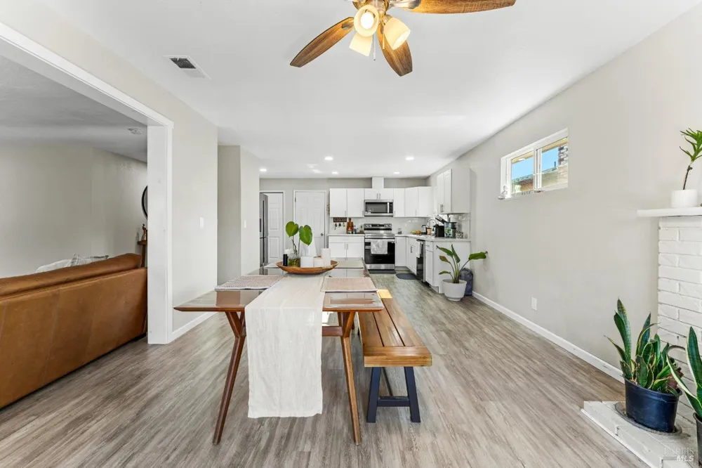 312 Folsom Drive Vacaville, CA 95687