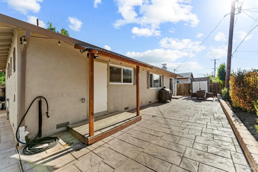 312 Folsom Drive Vacaville, CA 95687