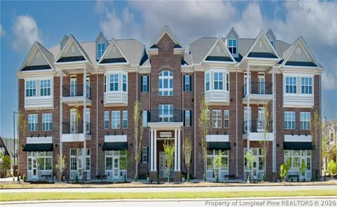 1200 Gathering Park Circle #302