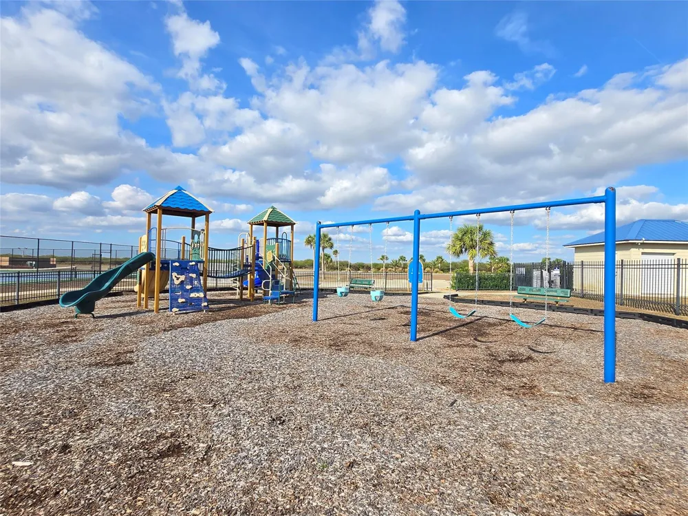 3345 Bay Point Drive Palacios, TX 77465