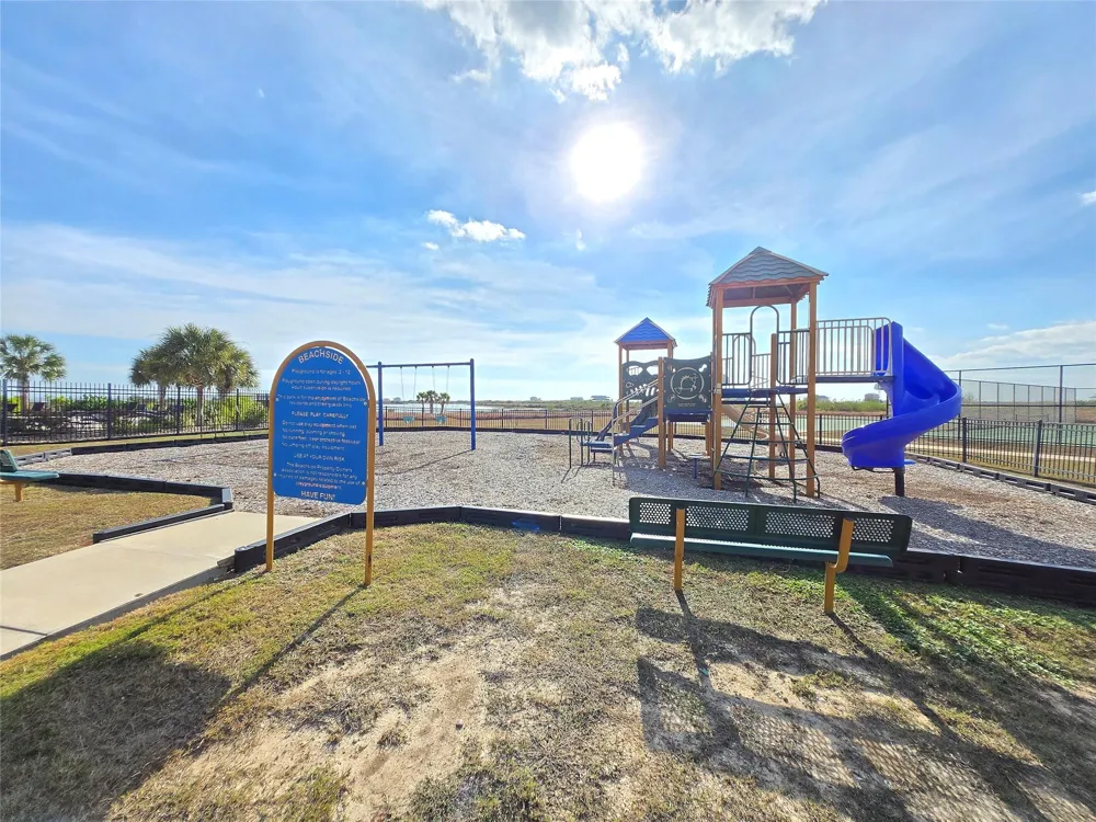 3345 Bay Point Drive Palacios, TX 77465