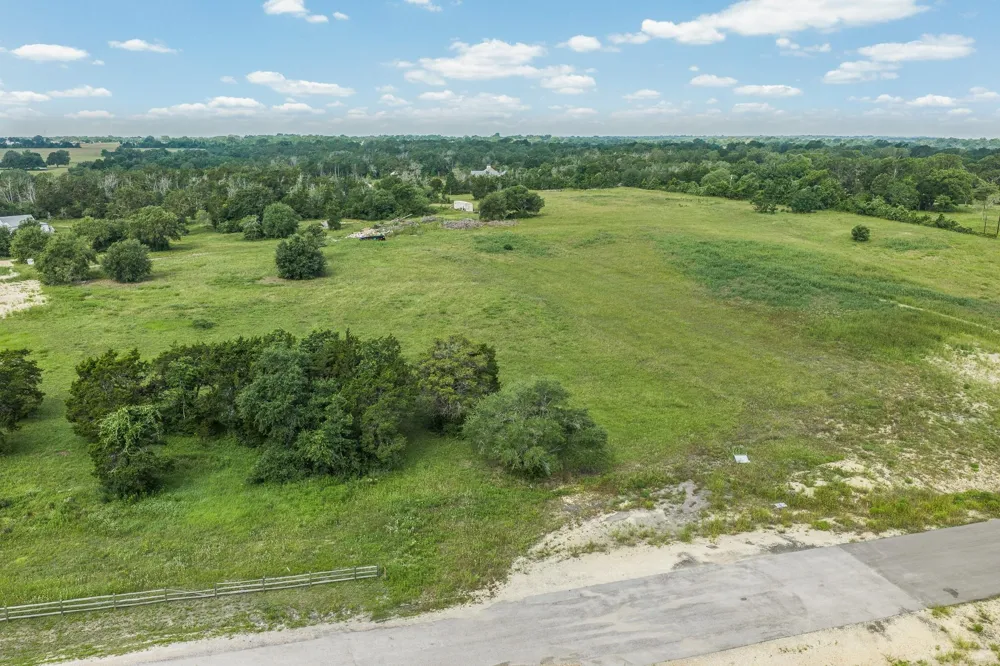 109 Compound Lane Round Top, TX 78954