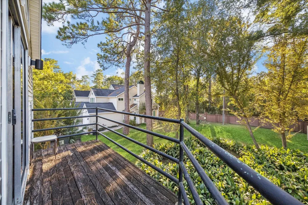 3317 Golden Trails Drive #802 Kingwood, TX 77345